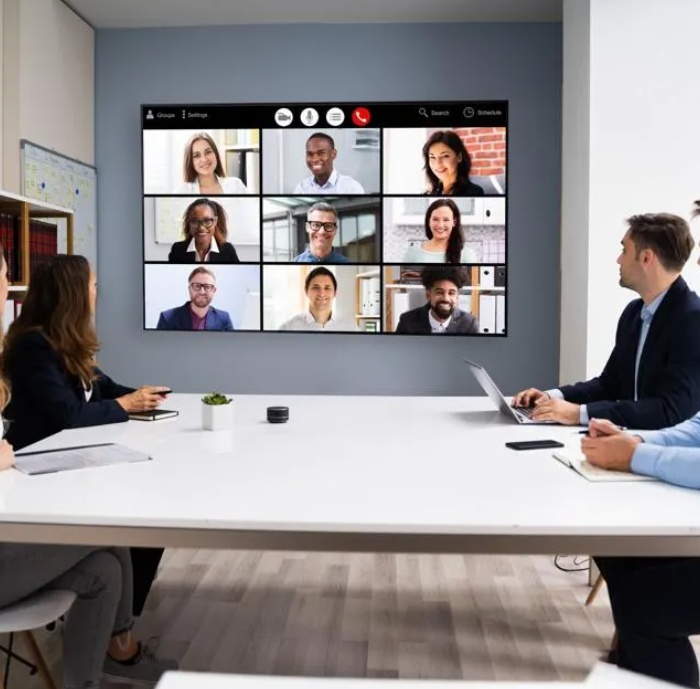 How To Create And Maintain Strong Connections Across Hybrid Teams